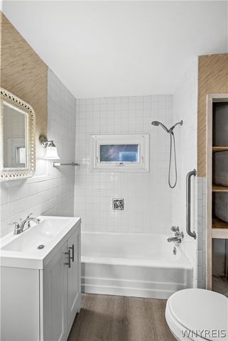1415 Byrd Avenue, Niagara Falls, NY 14303