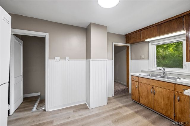 1415 Byrd Avenue, Niagara Falls, NY 14303