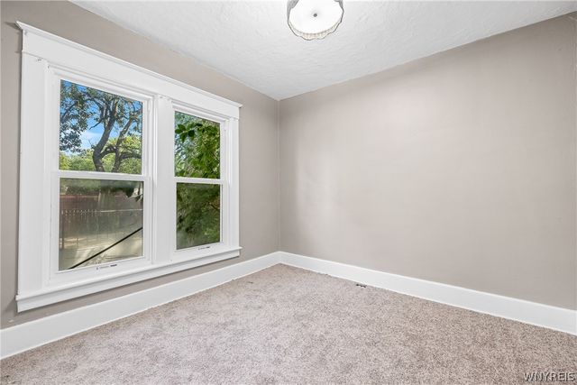 1415 Byrd Avenue, Niagara Falls, NY 14303