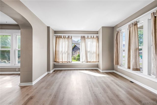 1415 Byrd Avenue, Niagara Falls, NY 14303