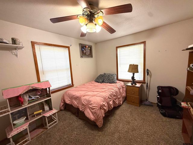 1820 County Road 4670, Pittsburg, TX 75686