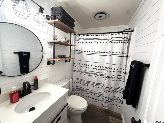 1820 County Road 4670, Pittsburg, TX 75686