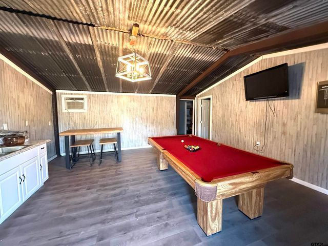 1820 County Road 4670, Pittsburg, TX 75686