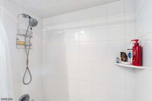 128 Baltimore Ave, Hillside Twp., NJ 07205