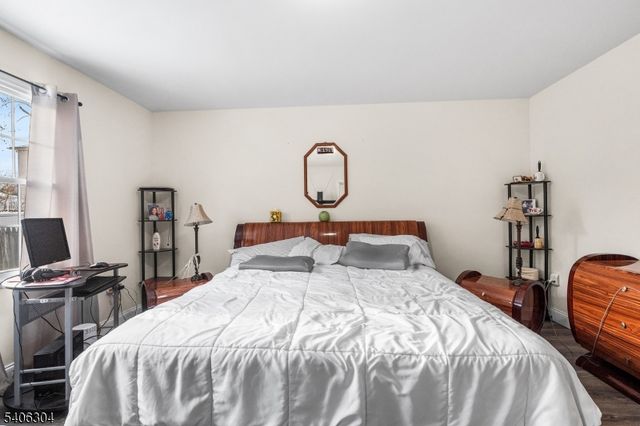 128 Baltimore Ave, Hillside Twp., NJ 07205