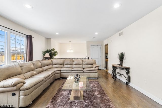 128 Baltimore Ave, Hillside Twp., NJ 07205