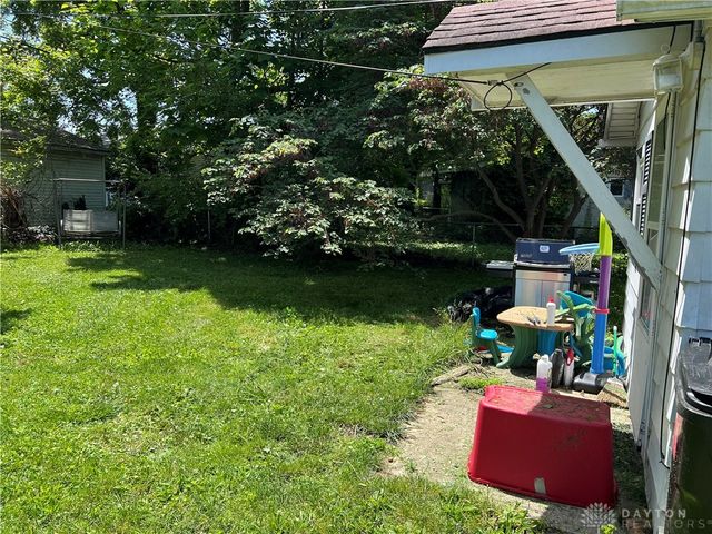 7 Elm Road, Medway, OH 45341