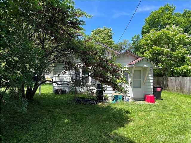 7 Elm Road, Medway, OH 45341