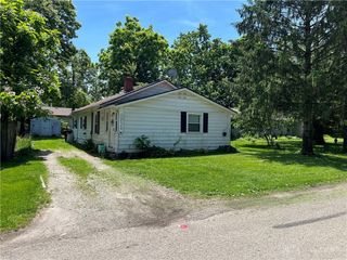 7 Elm Road, Medway, OH 45341