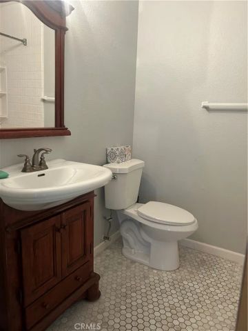 506 Pierpont, Costa Mesa, CA 92626