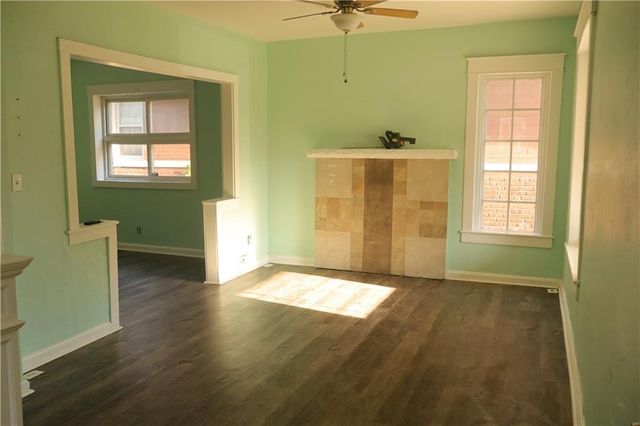 203 N 14TH Street, Kansas City, KS 66102