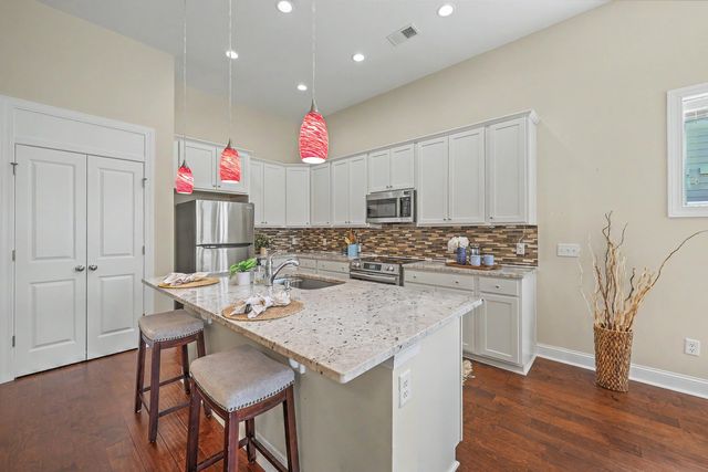 5033 Song Sparrow Way, Summerville, SC 29483