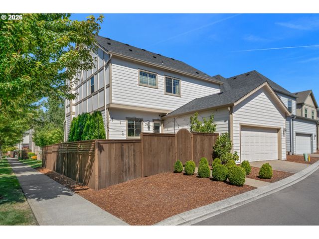 28270 Sw PARIS Ave, Wilsonville, OR 97070