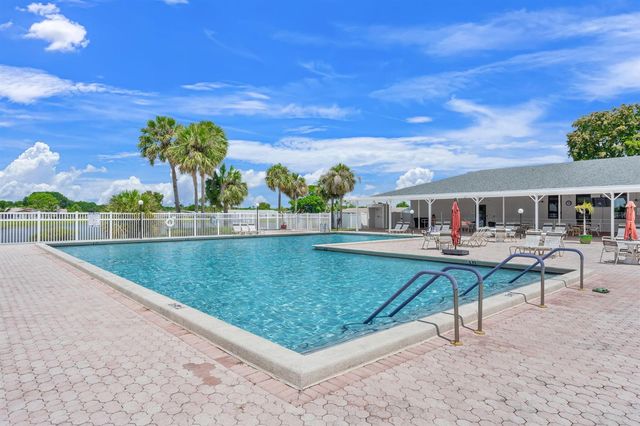 13491 Via Vesta, Delray Beach, FL 33484