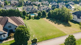 1613 Charlottesville Blvd, Knoxville, TN 37922