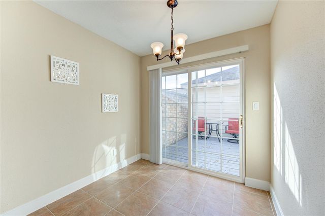 2122 Highland Hills Drive, Sugar Land, TX 77478