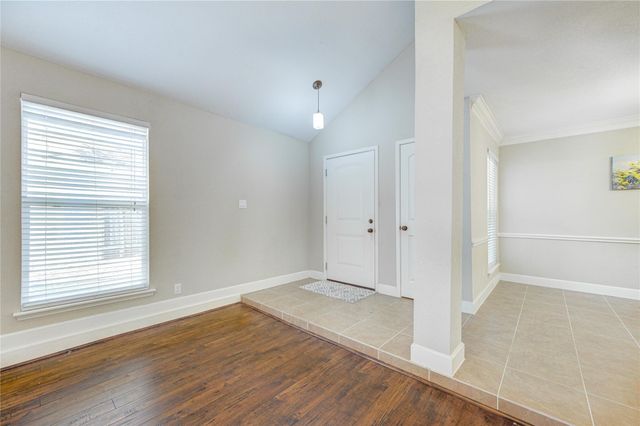 2122 Highland Hills Drive, Sugar Land, TX 77478