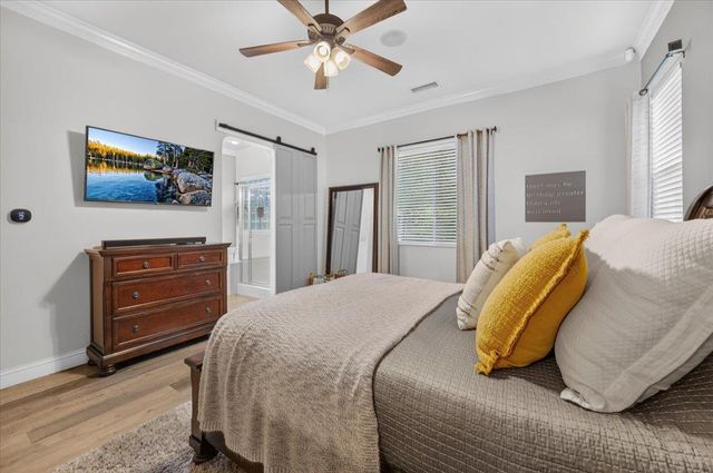 1943 N Douglas Avenue, Clovis, CA 93619