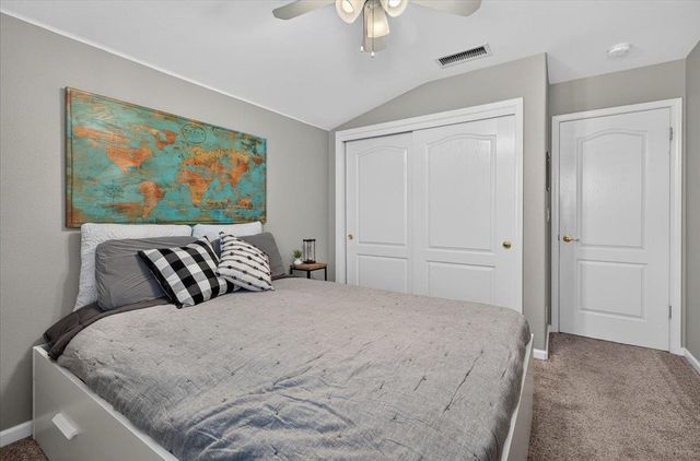 1943 N Douglas Avenue, Clovis, CA 93619