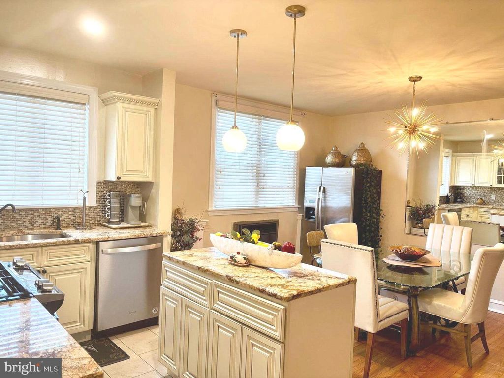 426 E SLOCUM ST E, PHILADELPHIA, PA 19119 — photo 5