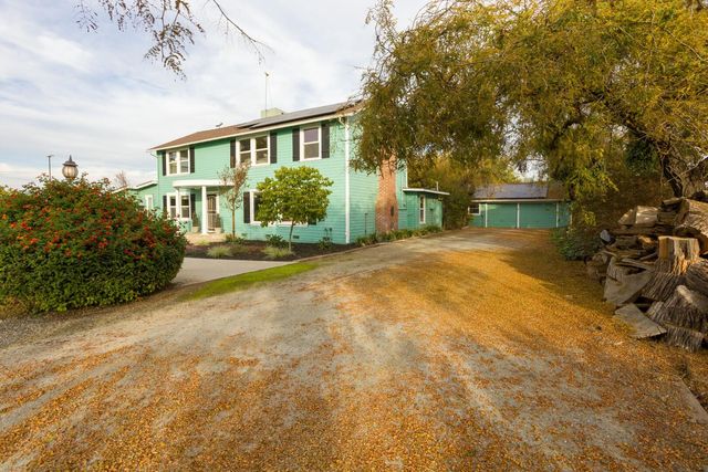 20210 Road 208, Lindsay, CA 93247