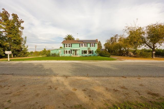 20210 Road 208, Lindsay, CA 93247
