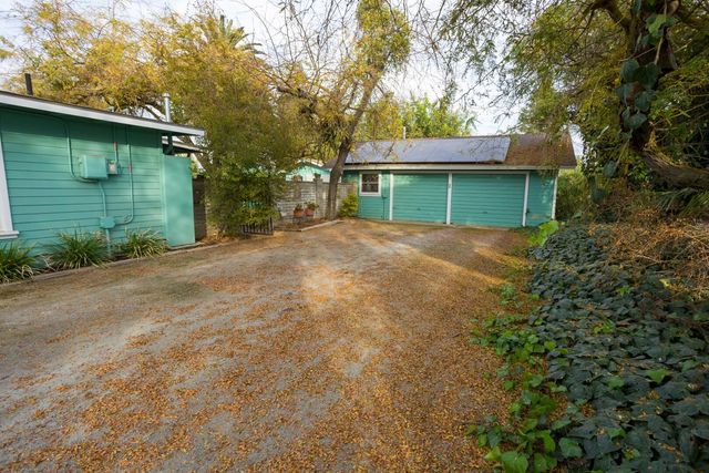 20210 Road 208, Lindsay, CA 93247