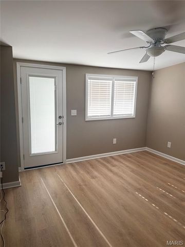 26147 N Carol Street, Warrenton, MO 63383