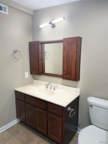 26147 N Carol Street, Warrenton, MO 63383