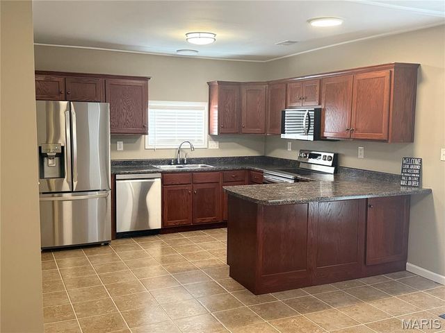 26147 N Carol Street, Warrenton, MO 63383