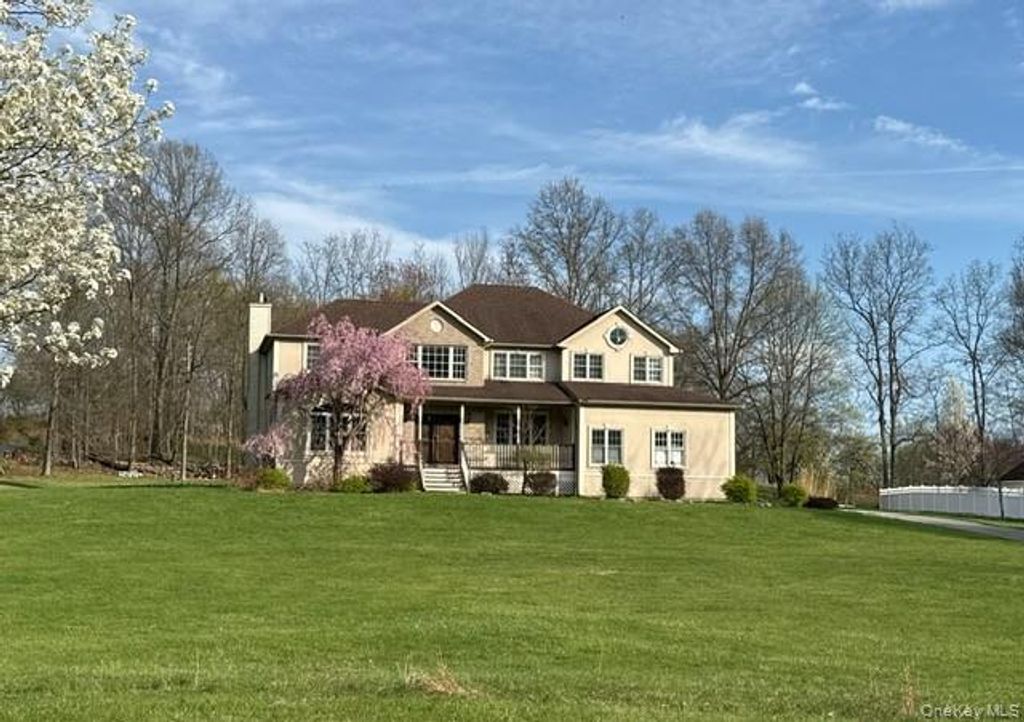 48 High Meadow Road, Campbell Hall, NY 10916 — photo 2