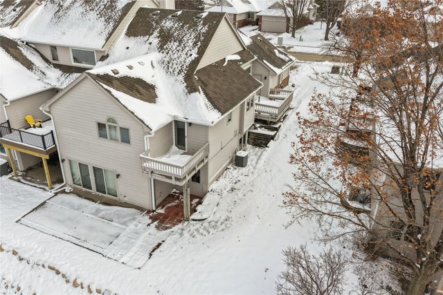 1500 Dover Bay Drive, Clive, IA 50325