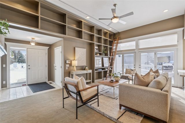 1500 Dover Bay Drive, Clive, IA 50325