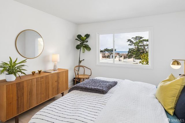 2091 35th Avenue, San Francisco, CA 94116