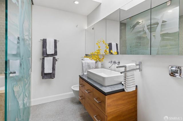 2091 35th Avenue, San Francisco, CA 94116