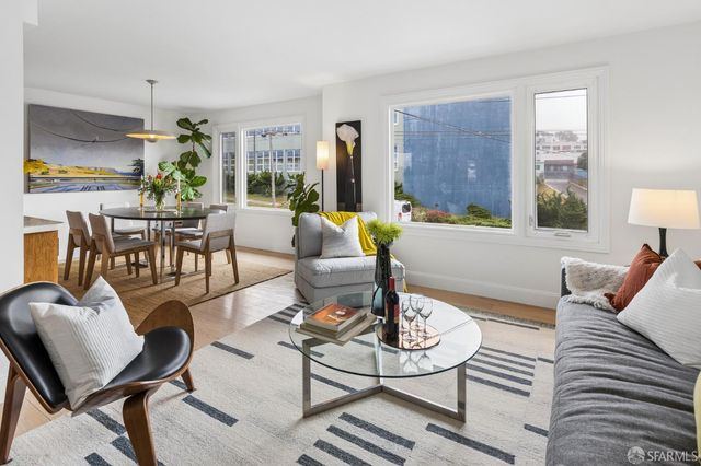 2091 35th Avenue, San Francisco, CA 94116