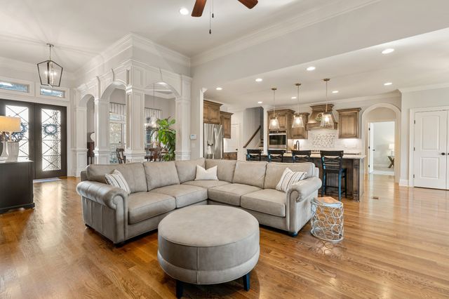 312 Fawns Pass, Lebanon, TN 37087