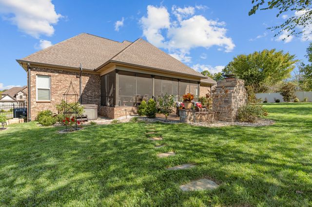 312 Fawns Pass, Lebanon, TN 37087