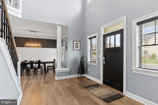 2058 N AUTUMN CHASE DR, Mechanicsburg, PA 17055