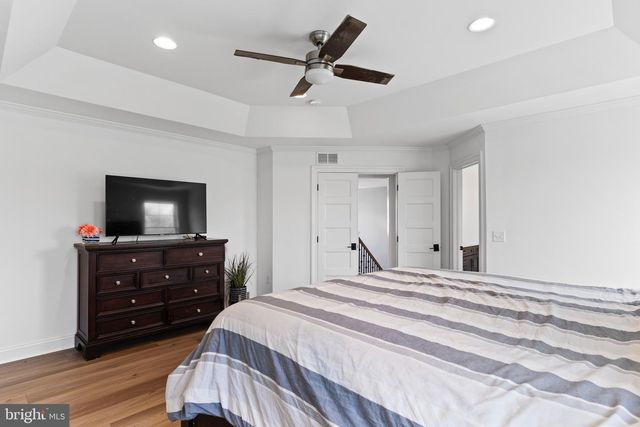 2058 N AUTUMN CHASE DR, Mechanicsburg, PA 17055