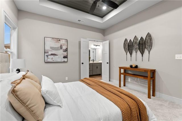 212 S Devin Street, Lone Jack, MO 64070