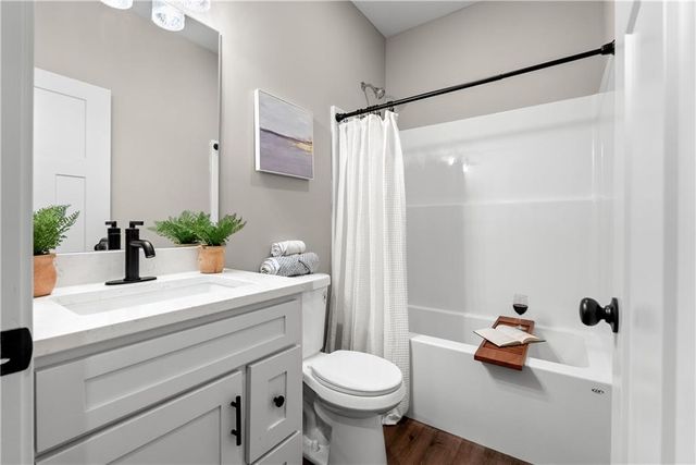 212 S Devin Street, Lone Jack, MO 64070