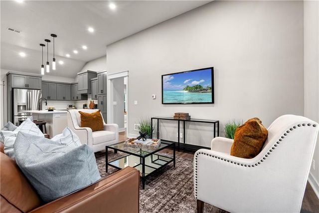 212 S Devin Street, Lone Jack, MO 64070