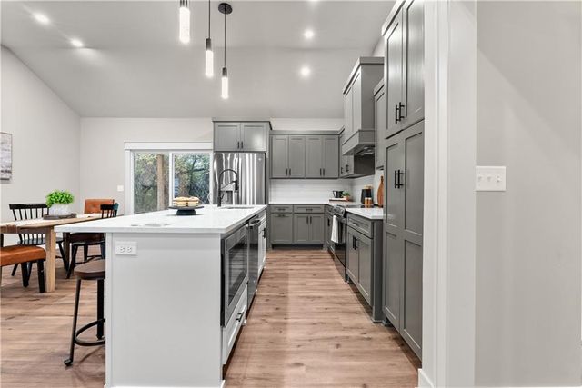 212 S Devin Street, Lone Jack, MO 64070