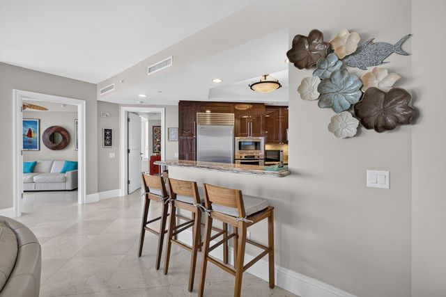 2700 N Ocean Drive 905B, Singer Island, FL 33404