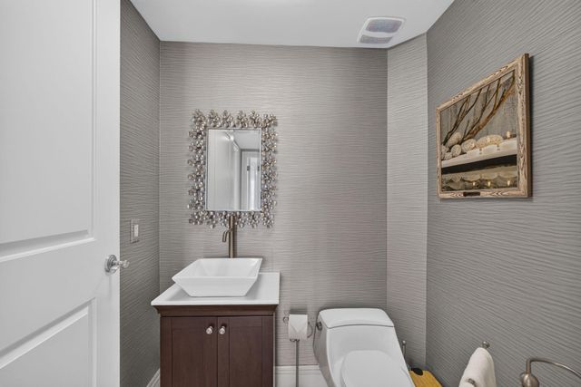 2700 N Ocean Drive 905B, Singer Island, FL 33404