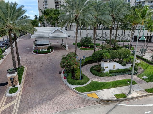 2700 N Ocean Drive 905B, Singer Island, FL 33404
