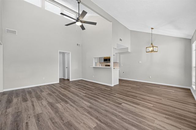 13434 Woodring Drive, Houston, TX 77045
