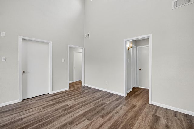 13434 Woodring Drive, Houston, TX 77045