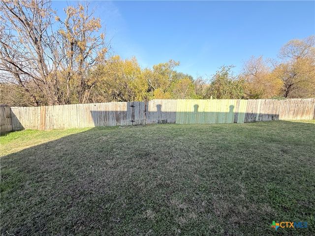 206 Atkinson Avenue, Copperas Cove, TX 76522